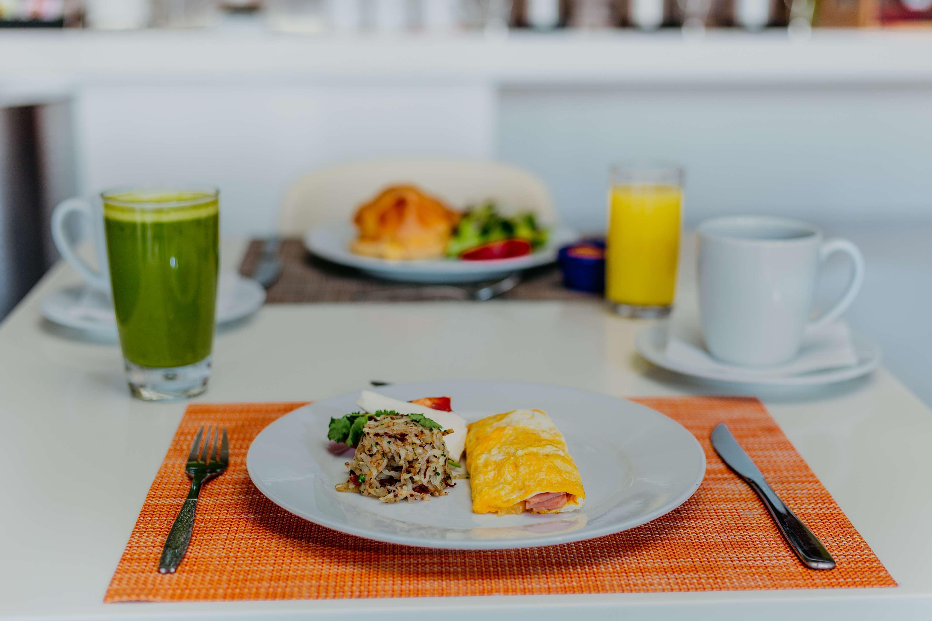 Hilton Garden Inn Silao Aeropuerto Bajio Ngoại thất bức ảnh