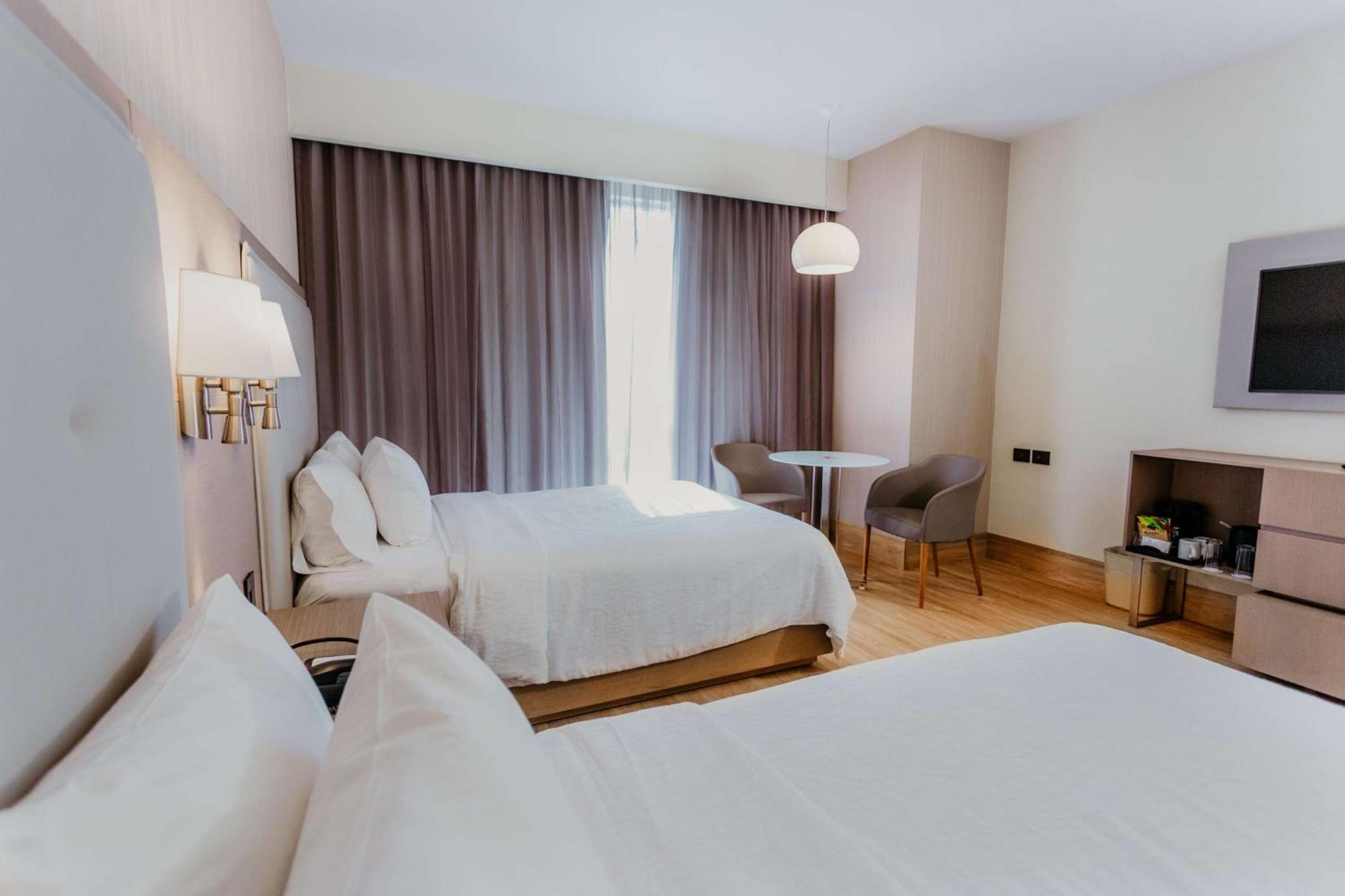 Hilton Garden Inn Silao Aeropuerto Bajio Ngoại thất bức ảnh