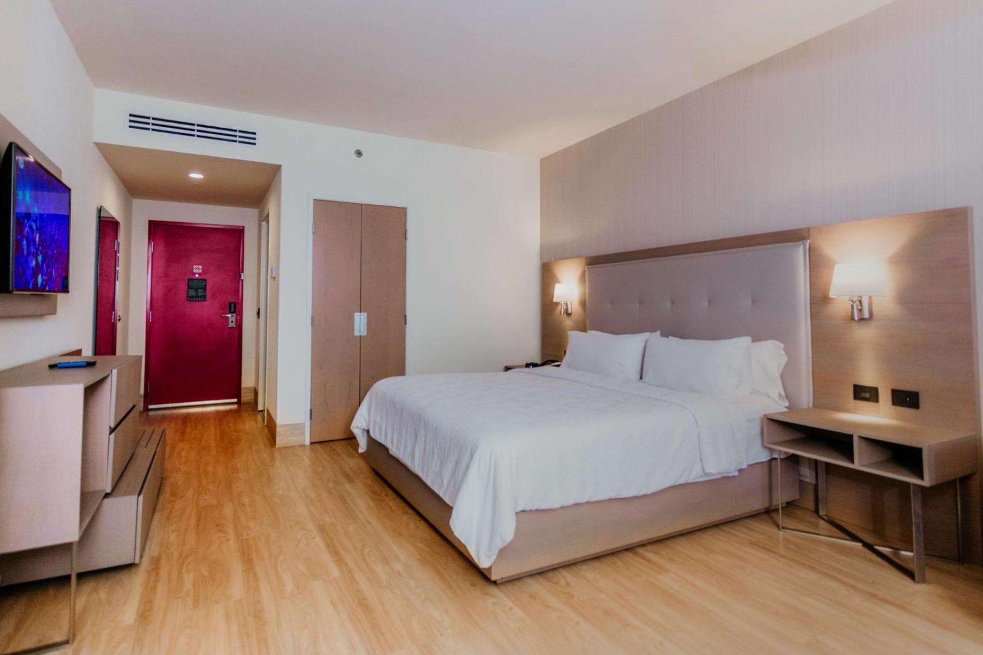 Hilton Garden Inn Silao Aeropuerto Bajio Ngoại thất bức ảnh