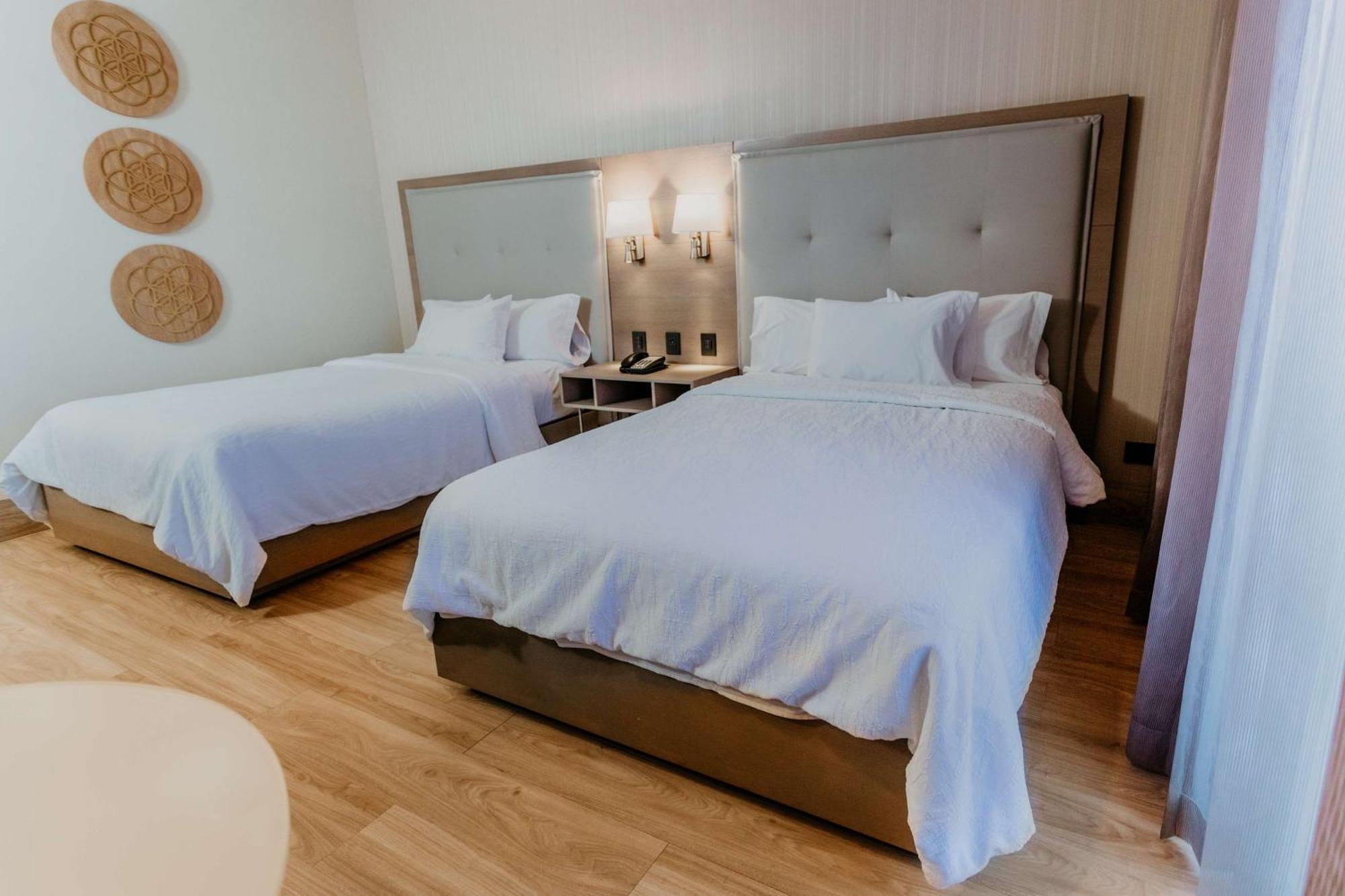 Hilton Garden Inn Silao Aeropuerto Bajio Ngoại thất bức ảnh