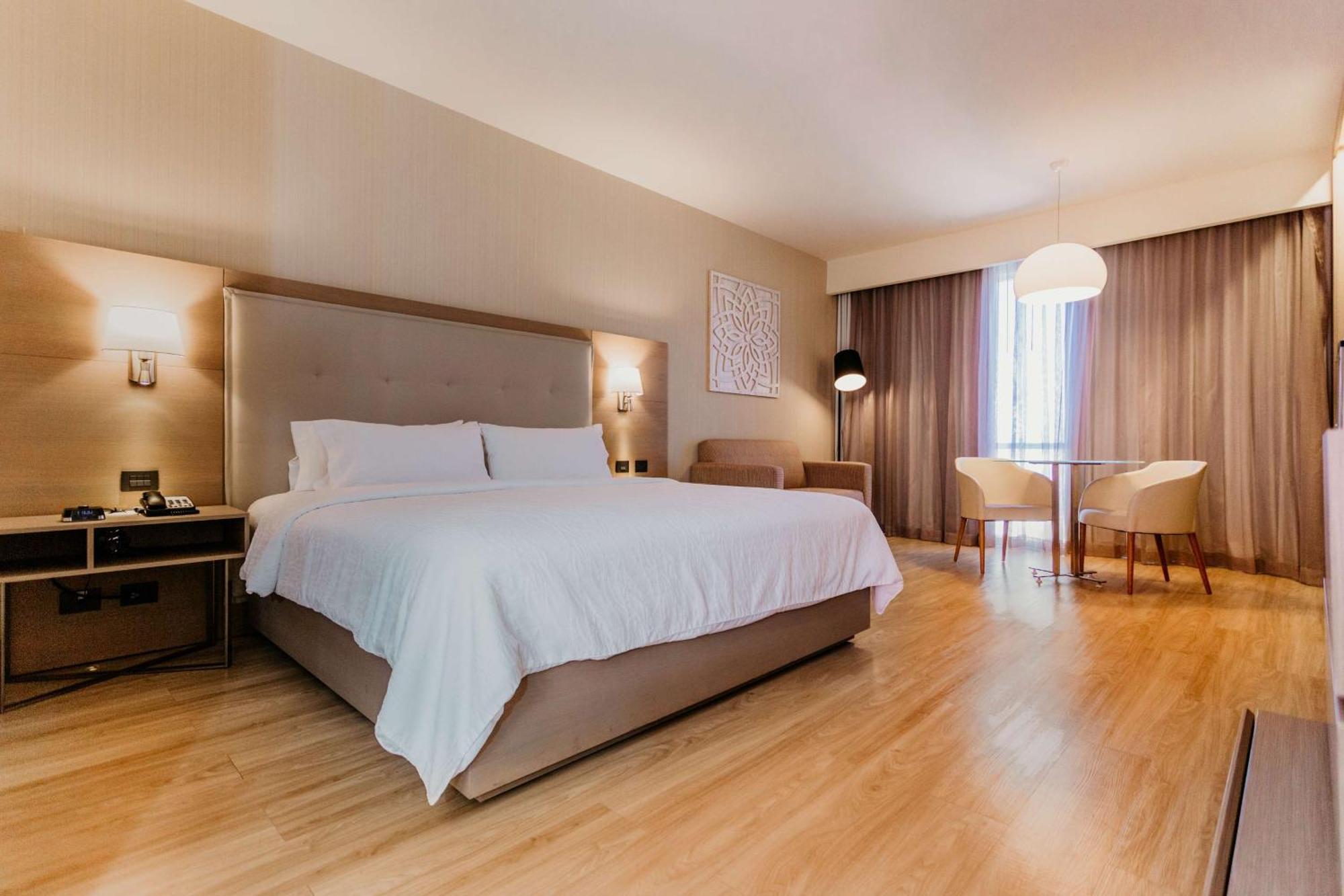 Hilton Garden Inn Silao Aeropuerto Bajio Ngoại thất bức ảnh